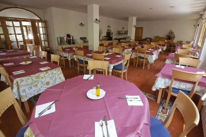 Hotel Estanys Blaus Tavascan