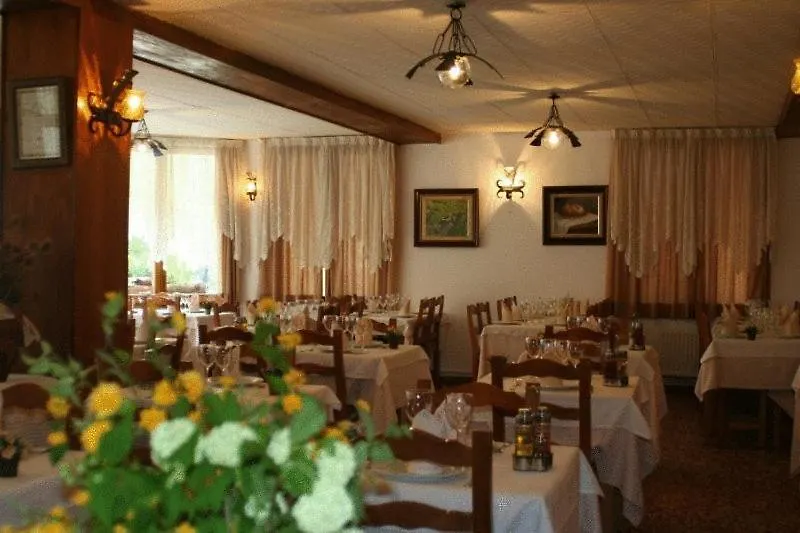 Hotel Estanys Blaus Tavascan